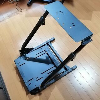 ハンコン用レーシングホイールスタンド T500・T300・T-GT・G25他ステアリングコントローラーコックピットフレームの画像