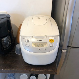 炊飯器【取引中】の画像