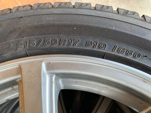 215/50R17 ヨコハマスタッドレスタイヤ＋アルミホイール 4本セット