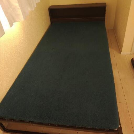 組み立て式　シングルベッド(取引中)