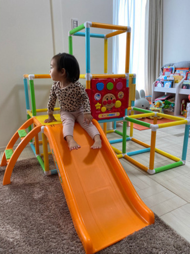 アンパンマンうちの子天才 手遊びいっぱいよくばりパーク