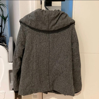 ローリーズファーム　グレーのジャケットの画像