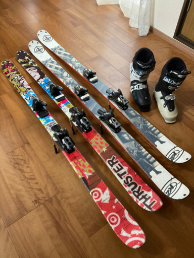 スキーブーツ・ビンディング付きスキー板2点