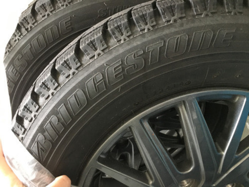 スタッドレス◎145/80R13◎値下げ相談可◎１シーズンのみ使用の美品