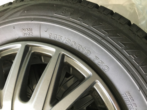 スタッドレス◎145/80R13◎値下げ相談可◎１シーズンのみ使用の美品