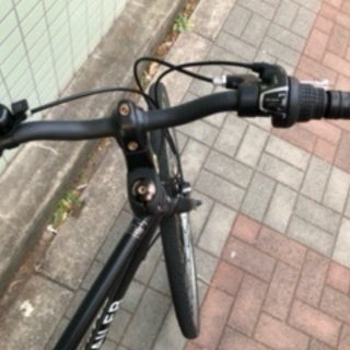 Trailer 28"黒クロスバイクの画像