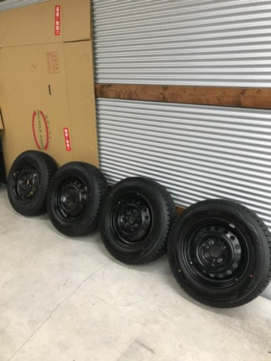 スタッドレスタイヤ　155/80/13山あり