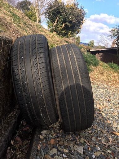 [中古タイヤ]225/55/R18の4本セットです