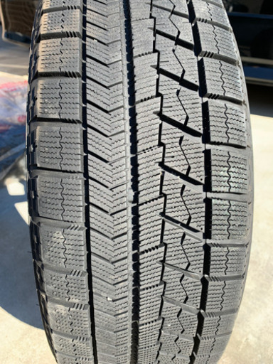 スタッドレスタイヤ　205/60R16 ホイール付　BRIDGESTONE