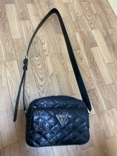 GUESS ショルダーバッグ