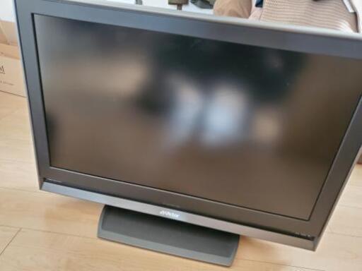 Victor製32型液晶テレビ