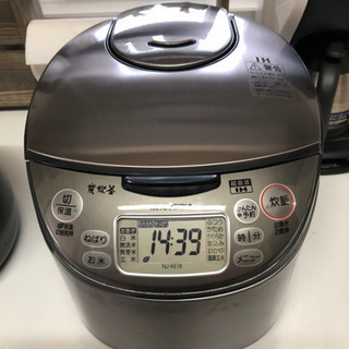 一升炊き炊飯器［受渡者決まりました］