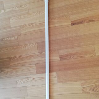 強力タイプの突っ張り棒　約110cm~190cm　残りひとつとなりましたの画像