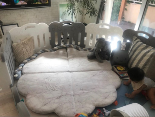 ベビーサークル  ベビーゲートCaraz