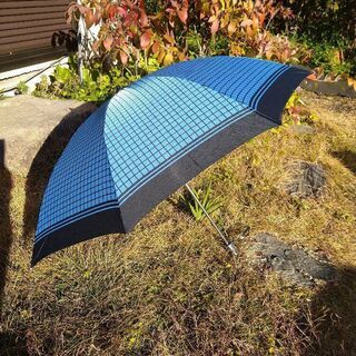 折りたたみ傘/水色チェック/新品の画像