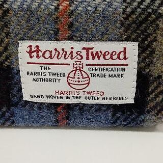 ツイードの王様、Harris Tweedのポーチです。の画像