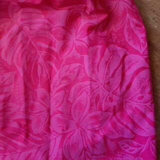 【未使用新品】フラダンスパウスカートの画像