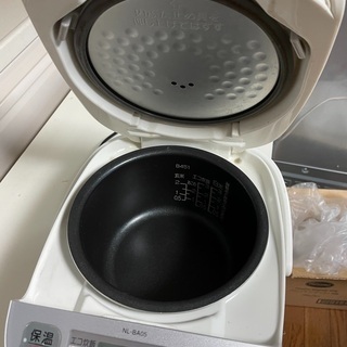 象印３合炊き炊飯器中古品の画像