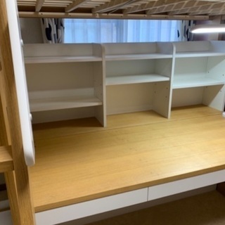 【引取決定しました】机付き木製ロフトベッド