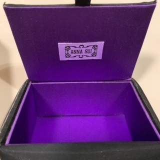 ANNA SUI アクセサリーボックスの画像