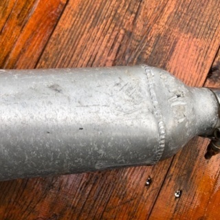 Dトラッカー用マフラーの画像