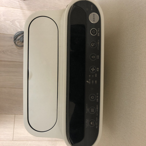 ほぼ未使用 シャープ 空気清浄機　SHARP KC-G50-W