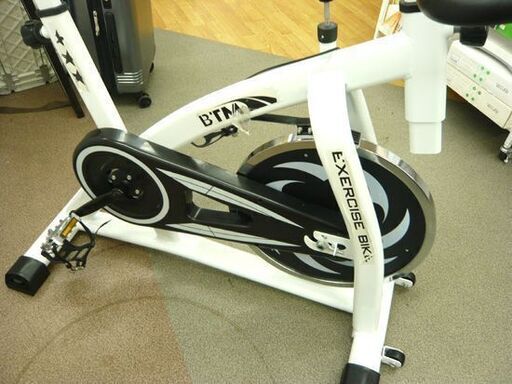 BTM スピンバイク EXERCISEBIKE 10㎏ ホイール キャスター付き エクササイズバイク エアロバイク フィットネス スポ