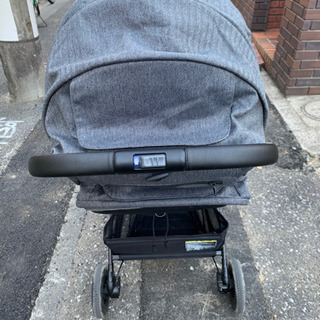 アップリカ　イージーバギー　グレー