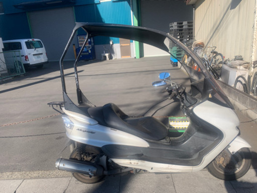 マジェスティー  希少車　屋根付き　草加市　Uber 出前