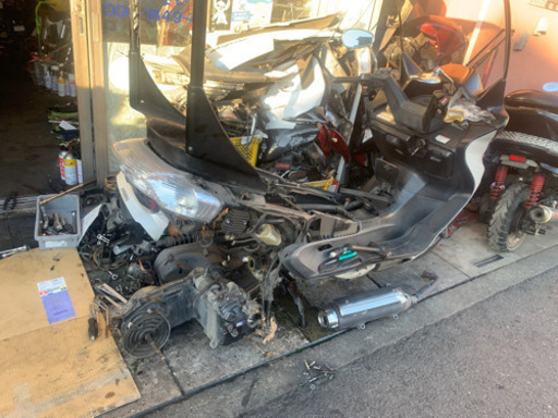 マジェスティー  希少車　屋根付き　草加市　Uber 出前