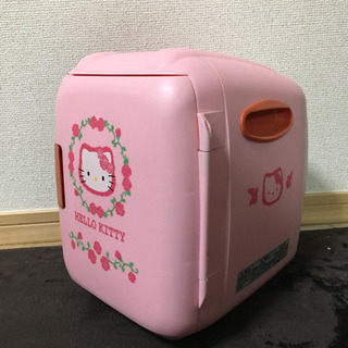ハローキティ　冷温庫　中古