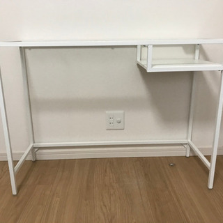美品　イケア  IKEAガラス机