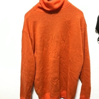 ※本日中のみ【準美品】オレンジセーターの画像