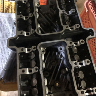 XJR400 実働 （腰上OH、バルブすり合わせ済み）バルブ未すり合わせの実働シリンダーヘッドもつけます（引き取り限定）の画像
