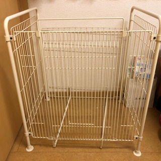 ストーブ柵　明日の10時までにお譲り決まれば【無料】でお譲りします