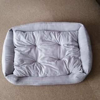 【未使用】ふわふわペット用ベッド　ワンちゃんネコちゃん