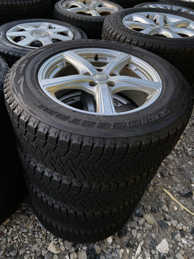 ❄️225/65/17 スタッドレスアルミホイール付きタイヤ