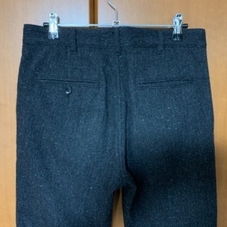 BEAMS ストレートパンツ ダークグレー Sサイズの画像