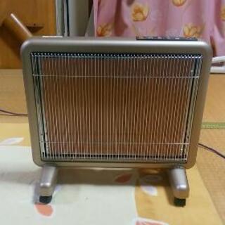 サンルミエ　エクセラ７遠赤外線暖房器