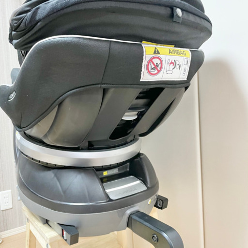 【美品】コンビ ネルーム ISOFIX NE-670 フュージョンブラック