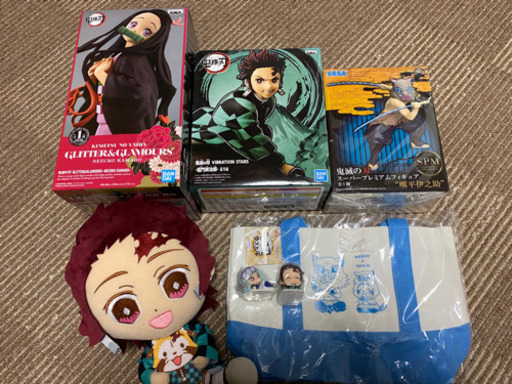 鬼滅の刃のグッズセット売ります