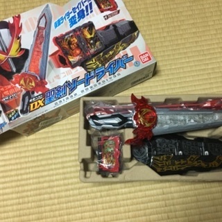 仮面ライダーセイバー　DX聖剣ソードドライバー