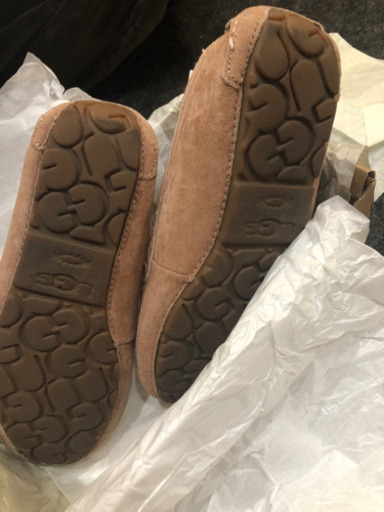 お買い得❤️数時間使用のみ❗️ UGG 23cm❗️