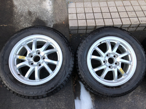 値下げしました。プリウスα 純正ホイール　スタッドレス