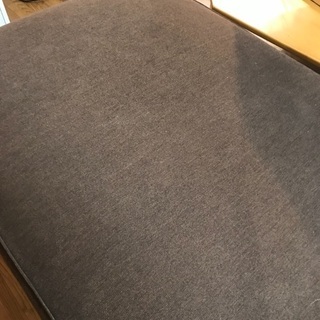 収納付きオットマン IKEAの画像