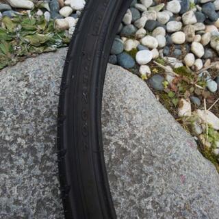 700Cタイヤの画像