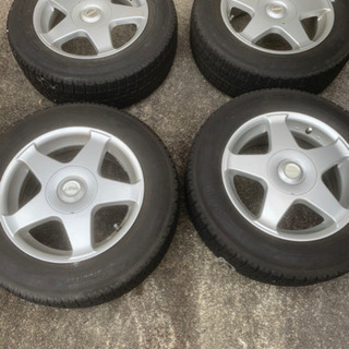 【値下げしました】スタットレスタイヤ アルミホイル 195/65R15 15x6 1/2-A47 中古品 4本セット、(タイヤスタンド、タイヤカバーは別途)