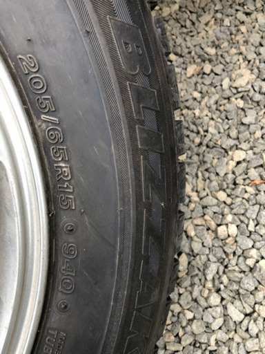 ヴォクシー純正トヨタスタッドレスタイヤ