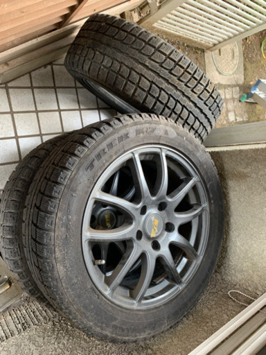 スタッドレスタイヤ•ホイール•セット