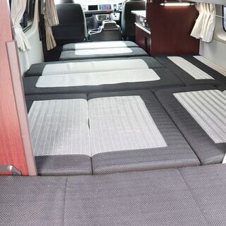 キャンピングカー　H27　レジアスエース　ナッツRV　ラディッシュ　バンコン　車中泊　２段ベッドの画像